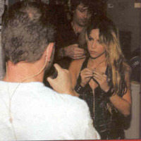 shakira_12.jpg