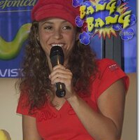 Shakira_BangBangRadioCom_01interior2006.jpg