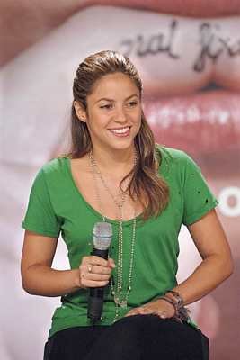 R0122-ShakiraPres56421.jpg