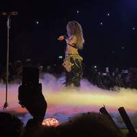 www_shakirabrasil_com_13.jpg