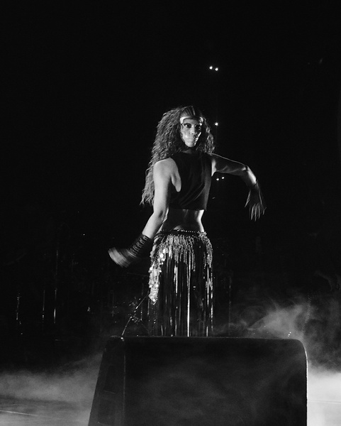 www_shakirabrasil_com_12.jpg