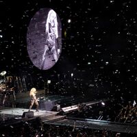 180613-Shakira-01.jpg