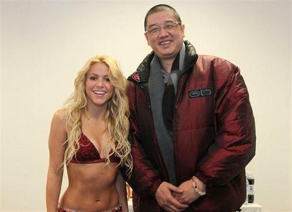 Shak_backstage_28429.jpg