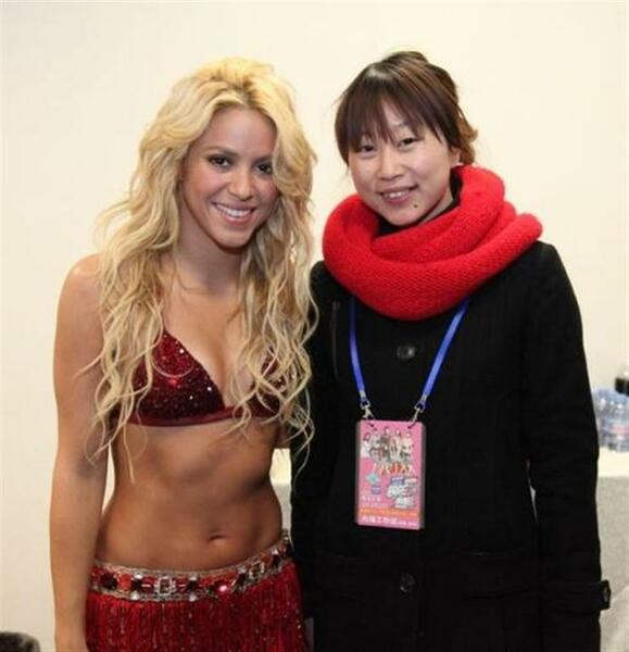Shak_backstage_28529.jpg