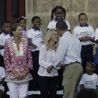 shakira_obama_cartagena2B2525289252529.jpg