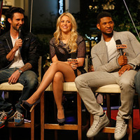 Shakira_EXTRA_show_28529.jpg