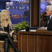 shakira_tonight_show_msb2B25252816252529.jpg