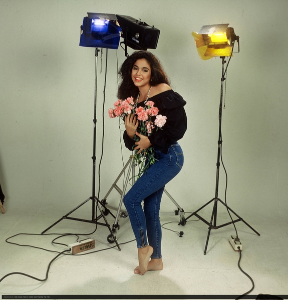 shakiraorgexclusiveshoot01.jpg