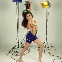 shakiraorgexclusiveshoot02.jpg