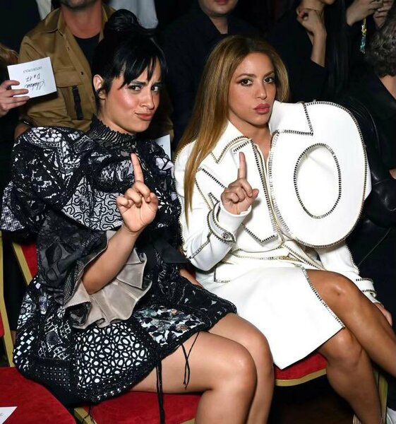 5 Juillet - Hanging with  @Camila_Cabello ! 
