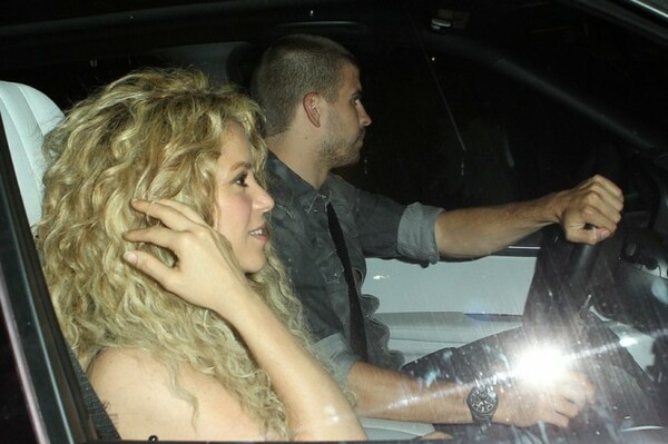 Shakira-et-Gerard-Piqsue-a-Los-Angeles-le-21-mai-2013_portrait_w674.jpg