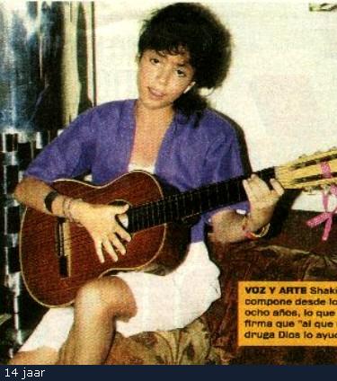 young14gitaar.jpg