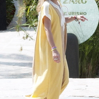shakira072210_28629.jpg