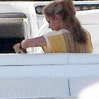 shakira072210_28729.jpg