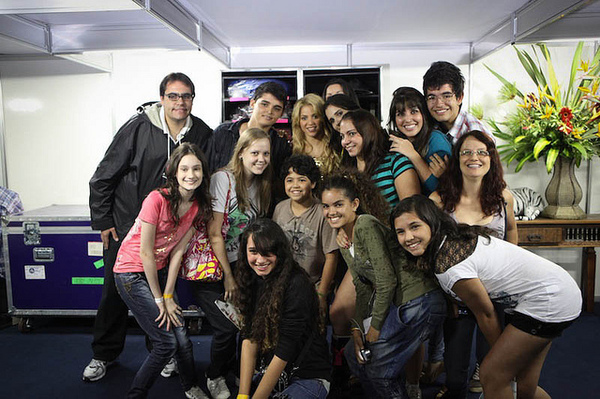 www_shakira-argentina_com_ar.jpg