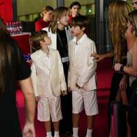 sasha-et-milan-les-enfants-de-shakira-lors-de-la-24e-edition-des-latin-grammy-awards.jpg