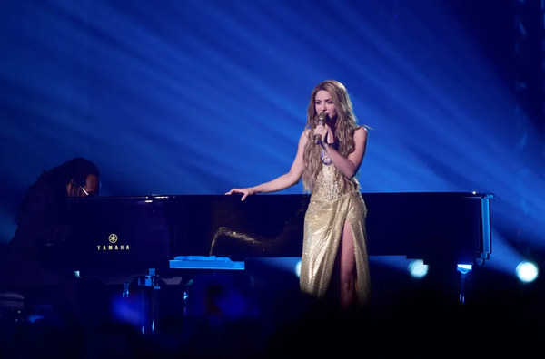 shakira-03-latin-grammys-show-2023-billboard-1548.jpeg