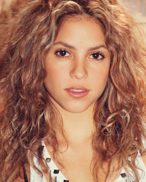 shakira_1747162813_3631787366219062774_217867189.jpg