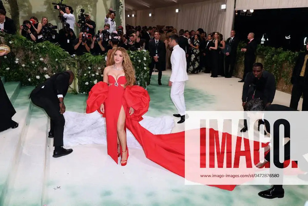 met_gala_tagged_2815629.jpg