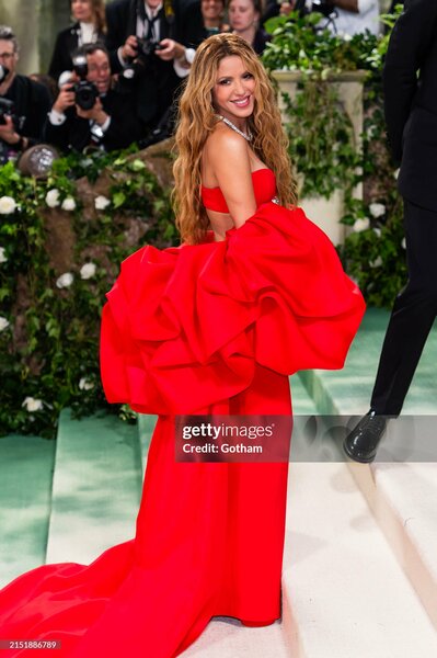 met_gala_tagged_289429.jpg