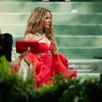 met_gala_tagged_2810429.jpg