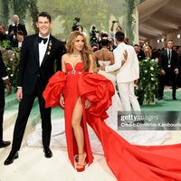 met_gala_tagged_283429.jpg