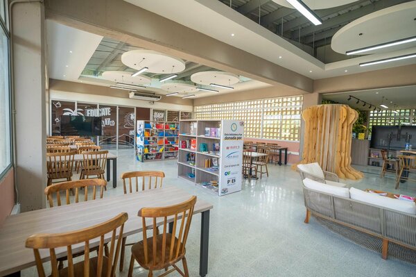 19.05.2024
Hoy inauguramos nuestro colegio número 19 
@fpiesdescalzos
 en Villas de Aranjuez, Cartagena donde 900 niños podrán acceder por fin a una educación de calidad! Muy agradecida con todos los que han hecho esto posible para nuestros niños y niñas de Colombia. Seguimos y juntos vamos por más! 
??
Gracias 
@Patricia_FPD
 
@MariaEmmaMejiaV
 por liderar este proyecto que empezamos a soñar en 2017
