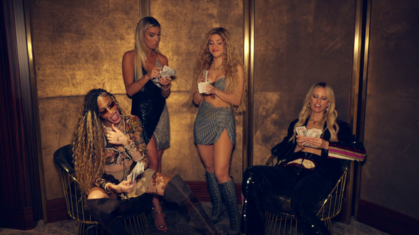 www_shakirafrance_fr_soltera_00314.png