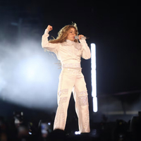 las-fotos-del-espectacular-show-de-shakira-en-el-campo-argentino-de-polo-foto-movilpress-YVQWGYU3BJB25FIOANWFIJHIUI_copie.jpg