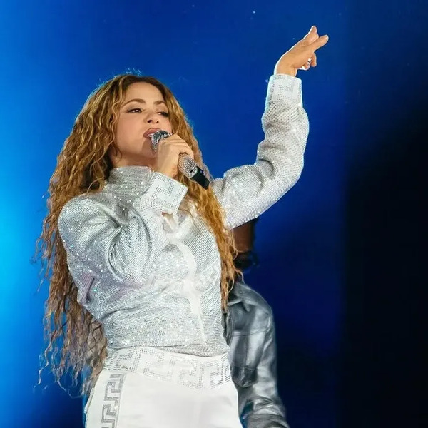 shakiii_fans_1741900387_3587642934180711552_66121804946.jpg