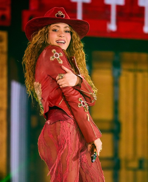 shakira_1742690321_3594269383762069961_217867189.jpg
