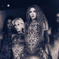 shakira_1749128400_3648237907291115793_217867189.jpg