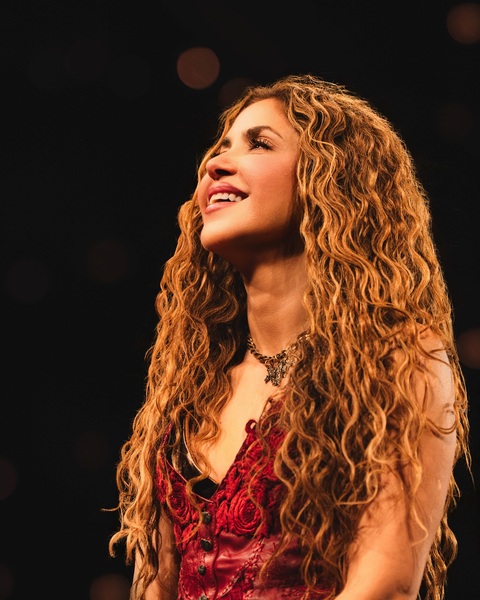 shakira_1750172400_3656974788006663932_217867189.jpg