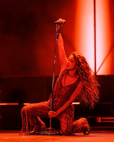shakira_1748181616_3640333708705429505_217867189.jpg