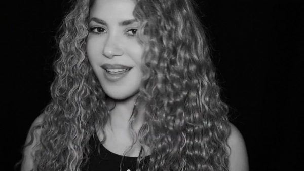 www_shakirafrance_fr_besame_00011.png