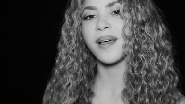 www_shakirafrance_fr_besame_00132.png