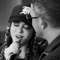 www_shakirafrance_fr_besame_00041.png