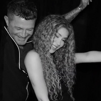 www_shakirafrance_fr_besame_00119.png
