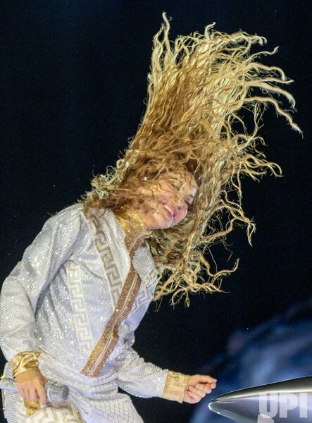 SHAKIRA-2025_28429.jpg