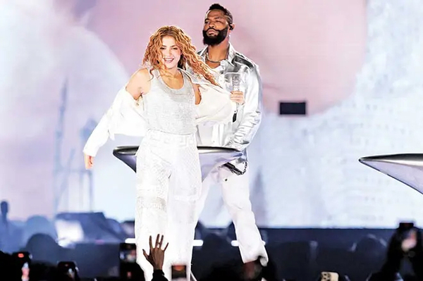 shakira-323_copie.jpg