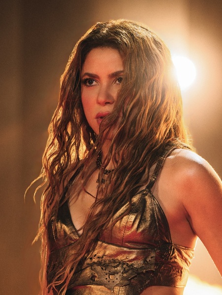 shakira_1765648380_3786851230849889027_217867189.jpg