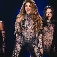 shakira_1759092914_3731864305999417202_217867189~0.jpg