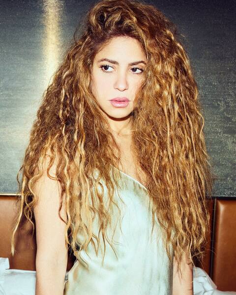 shakira_1759786907_3737685938505153779_217867189.jpg