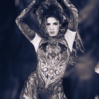 shakira_1764535956_3777523853074513198_217867189.jpg