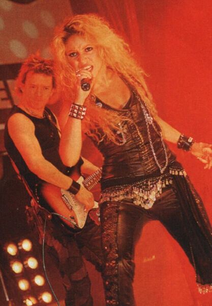 roSHAKIRA9.JPG
