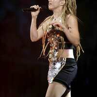 RTN_Shakira_77850_23.jpg