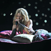 100715_Shakira_003.jpg