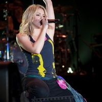 Rock_In_Rio_2010_100521_Shakira_Shakira_Rir_2010_Lx176.jpg