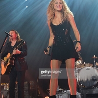487151094-fher-olvera-of-mana-and-shakira-perform-on-gettyimages.jpg