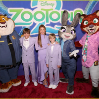 shakira-sons-zootopia-2-premiere-14_copie.jpg
